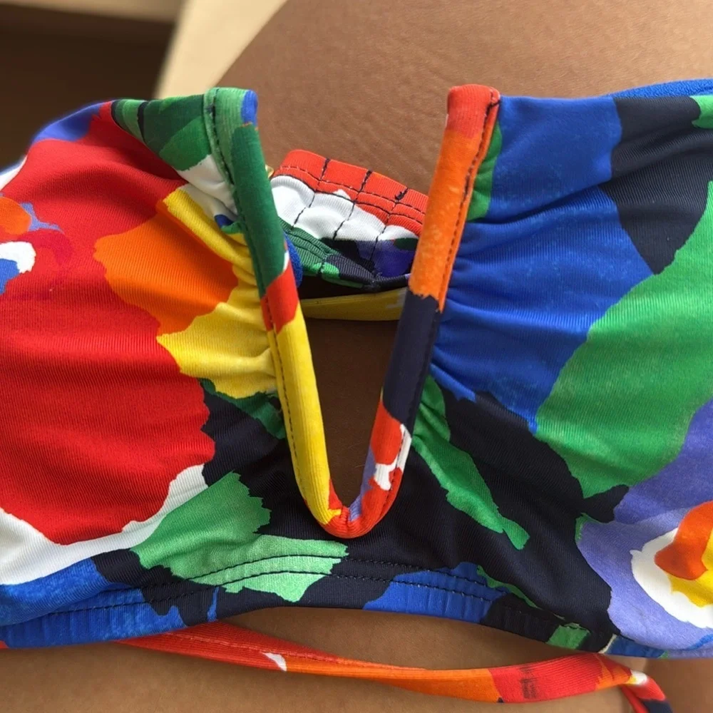 Lauren Ralph Lauren Women's Printed V-Wire Bandeau Bikini Top NWT size 4 - Picture 5 of 9